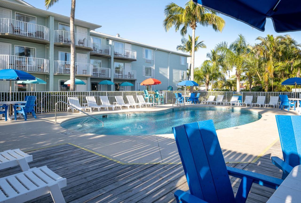 Capt Hirams Resort Sebastian Exterior photo