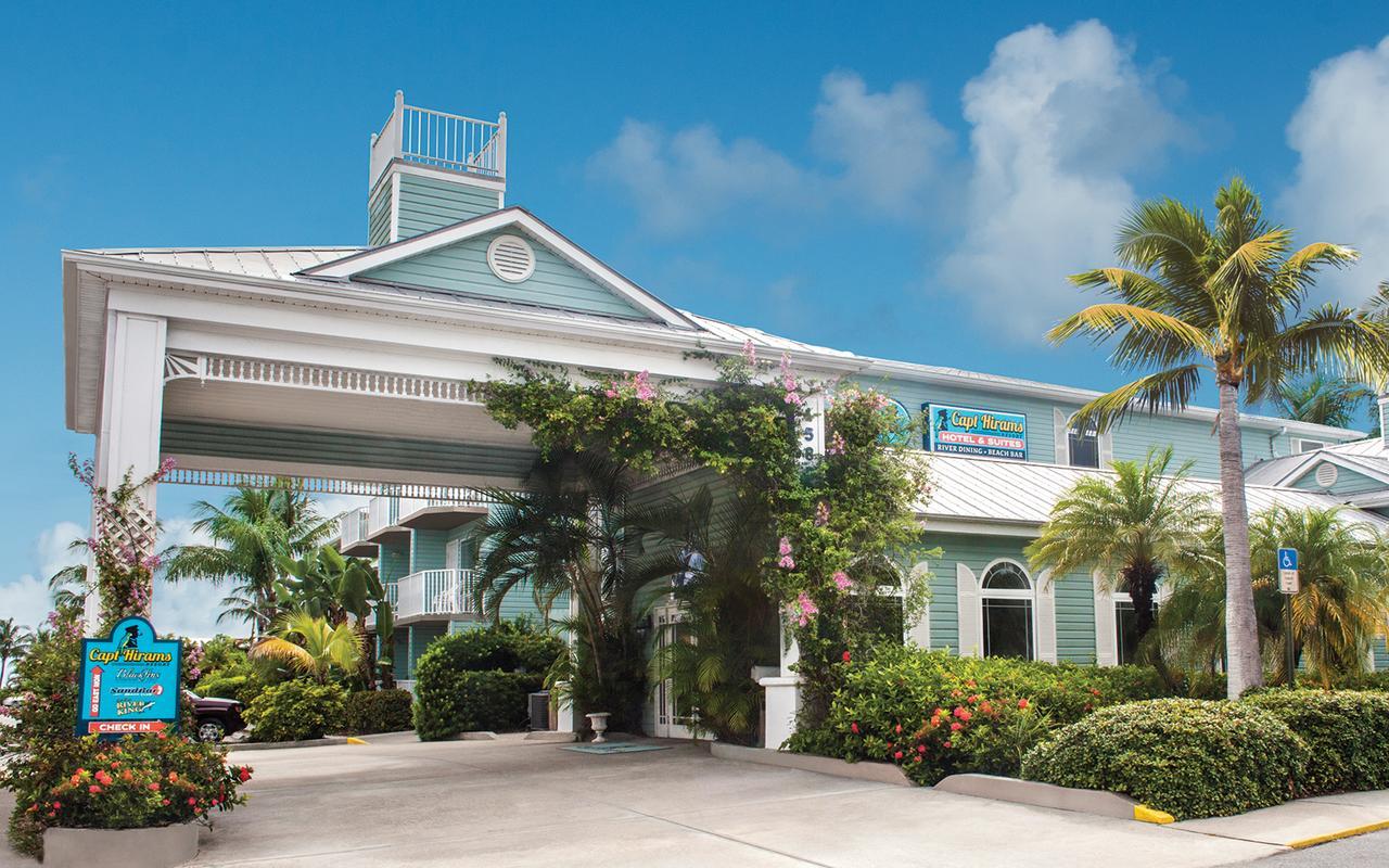 Capt Hirams Resort Sebastian Exterior photo